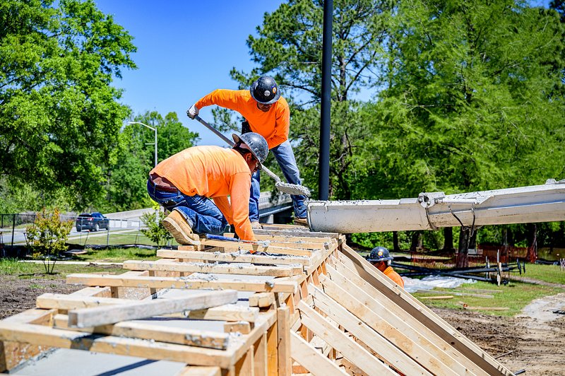 Tips for Spotting Roof Repair Needs Before They Escalate
